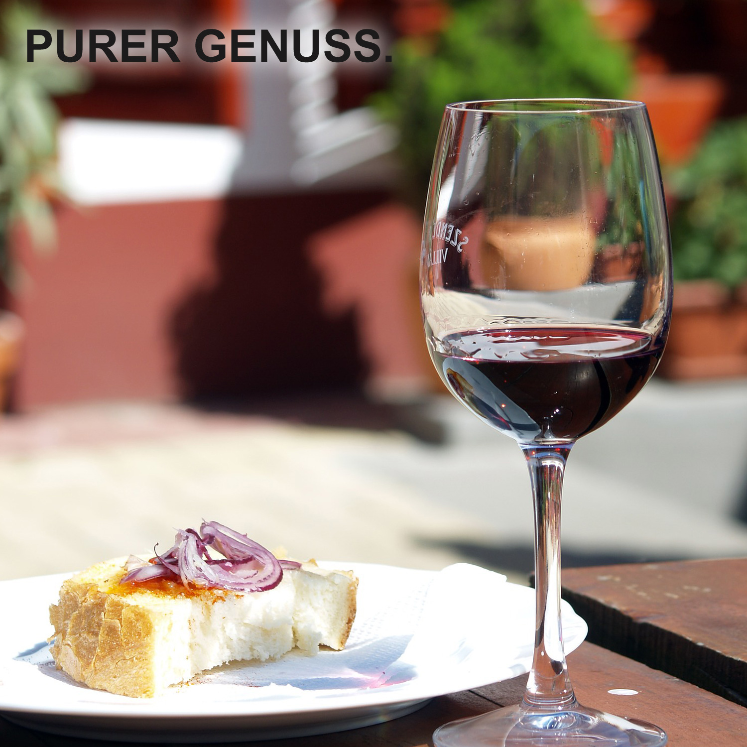 Ausgezeichnet köstlicher Rotwein