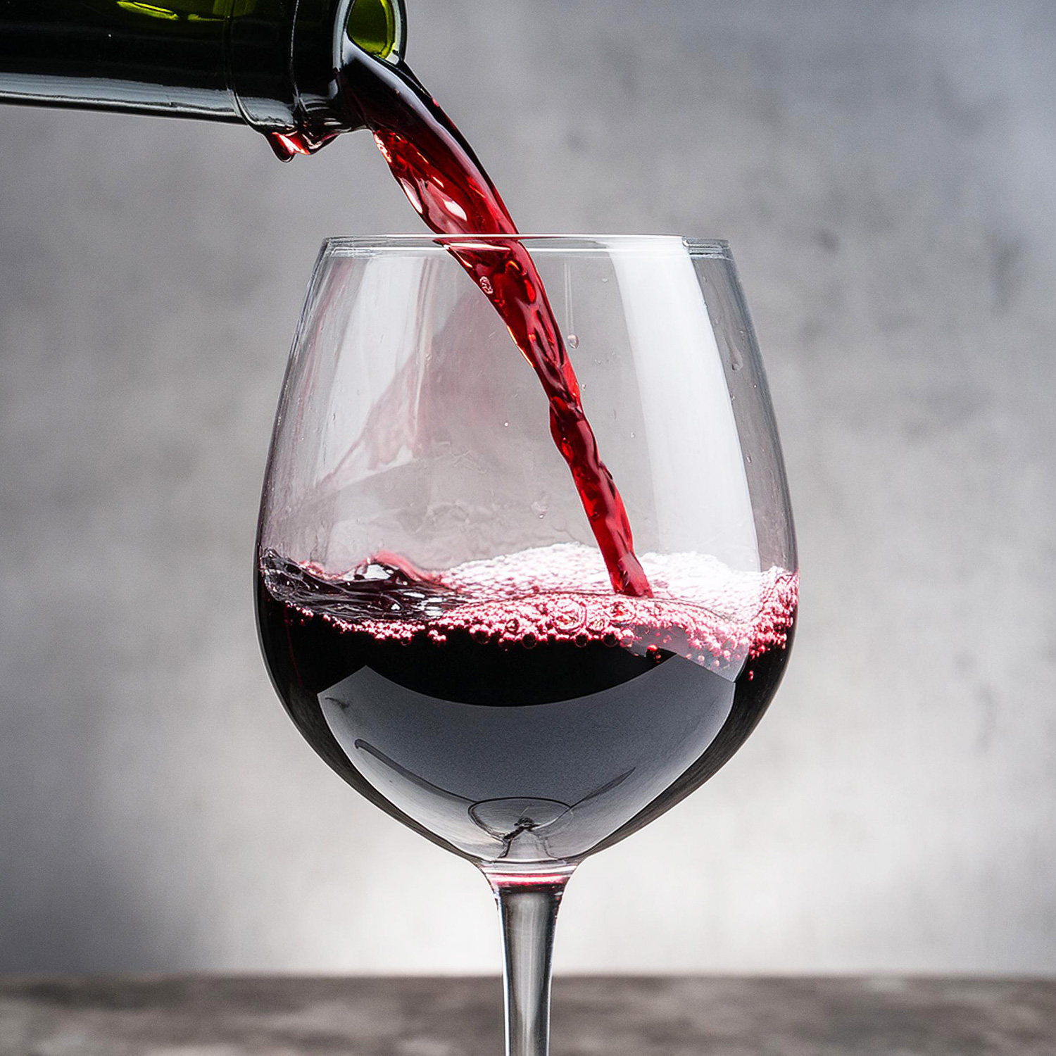 Ein vorzüglicher und köstlicher Rotwein