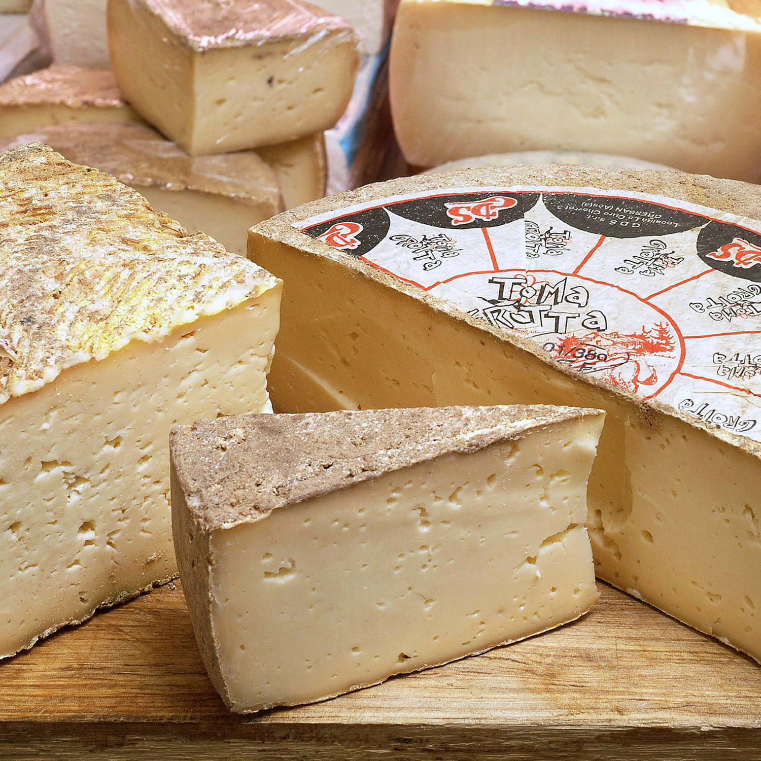 Käseteller als Weinbegleitung